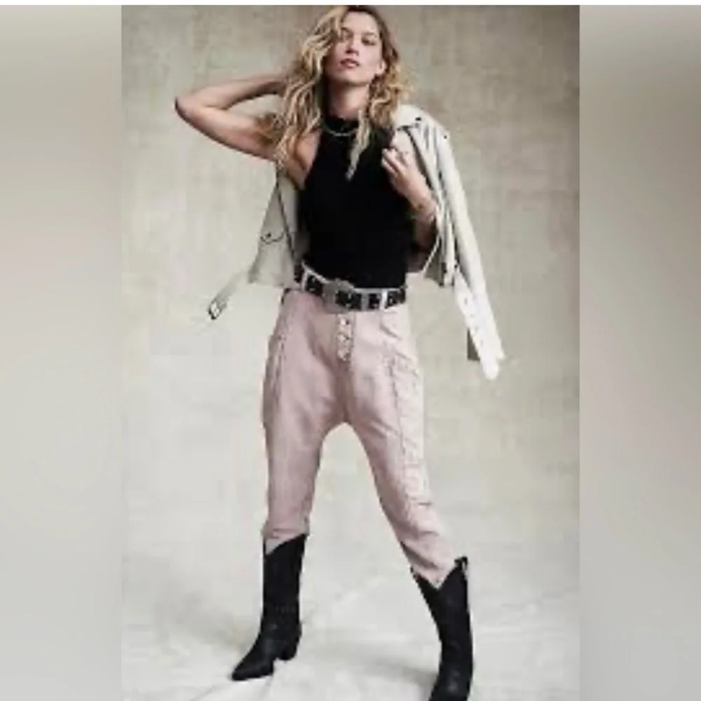 Free People Desert Daze Harem Pants. SO COOL AND SLOUCHY!!!